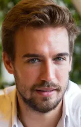 Пётр Романов