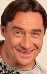 Камиль Ларин